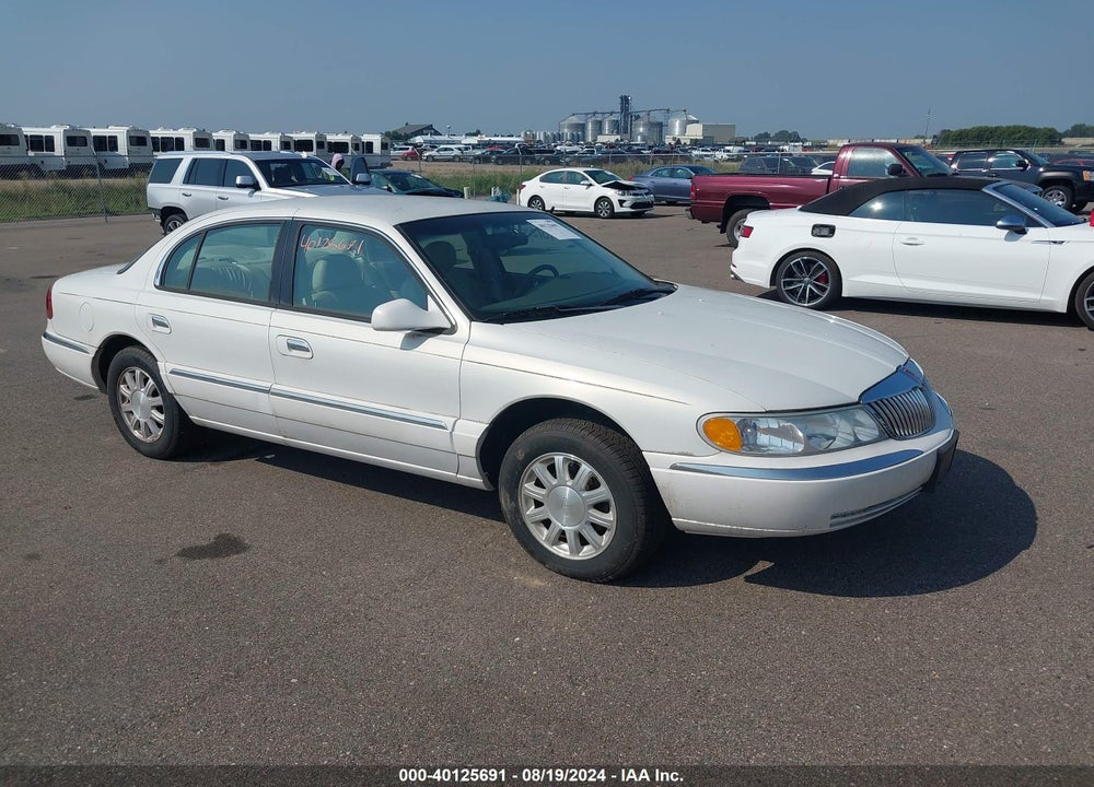2001 LINCOLN CONTINENTAL VIN: 1LNHM97V61Y704733