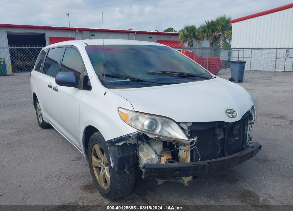 2011 TOYOTA SIENNA BASE V6 VIN: 5TDZK3DC6BS091332