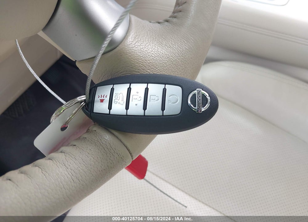 2018 NISSAN MURANO PLATINUM VIN: 5N1AZ2MG5JN101077