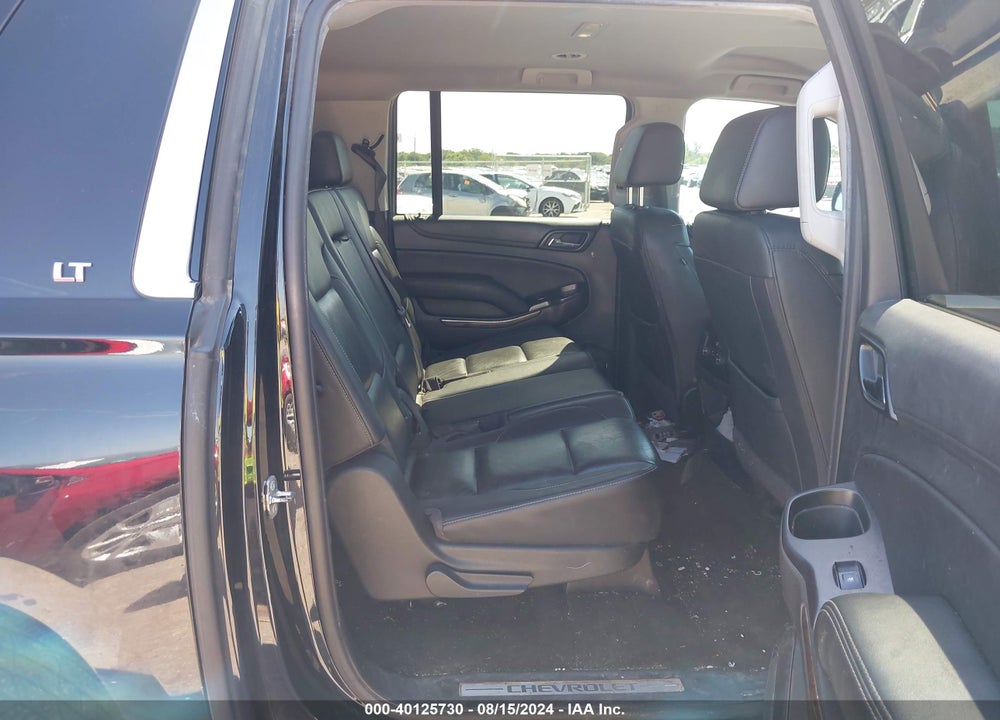 2018 CHEVROLET SUBURBAN LT VIN: 1GNSCHKC6JR227395
