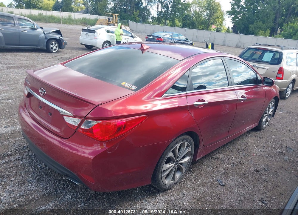 2014 HYUNDAI SONATA SE VIN: 5NPEC4AC8EH892442