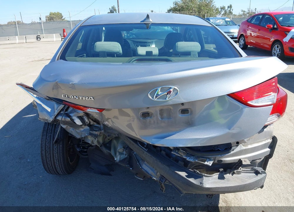 2013 HYUNDAI ELANTRA GLS VIN: KMHDH4AE5DU916923