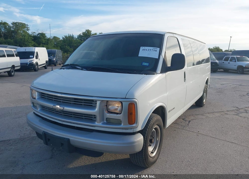 2001 CHEVROLET EXPRESS VIN: 1GAHG39G711175768
