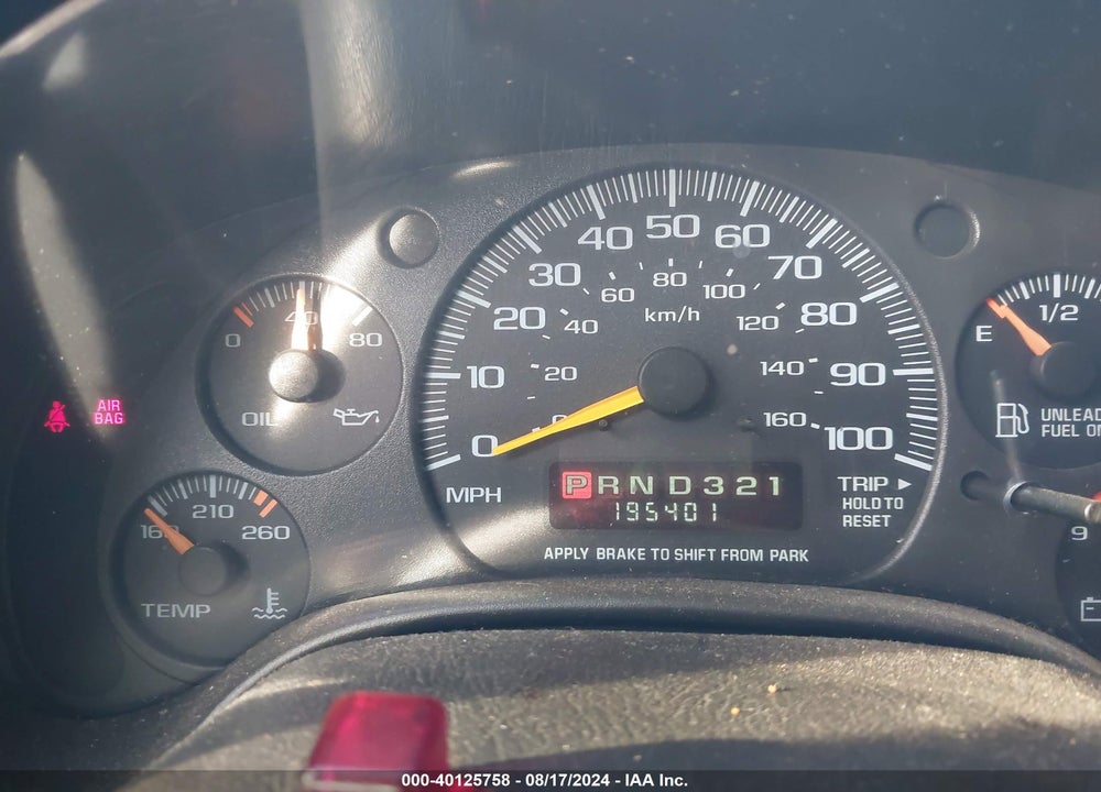 2001 CHEVROLET EXPRESS VIN: 1GAHG39G711175768