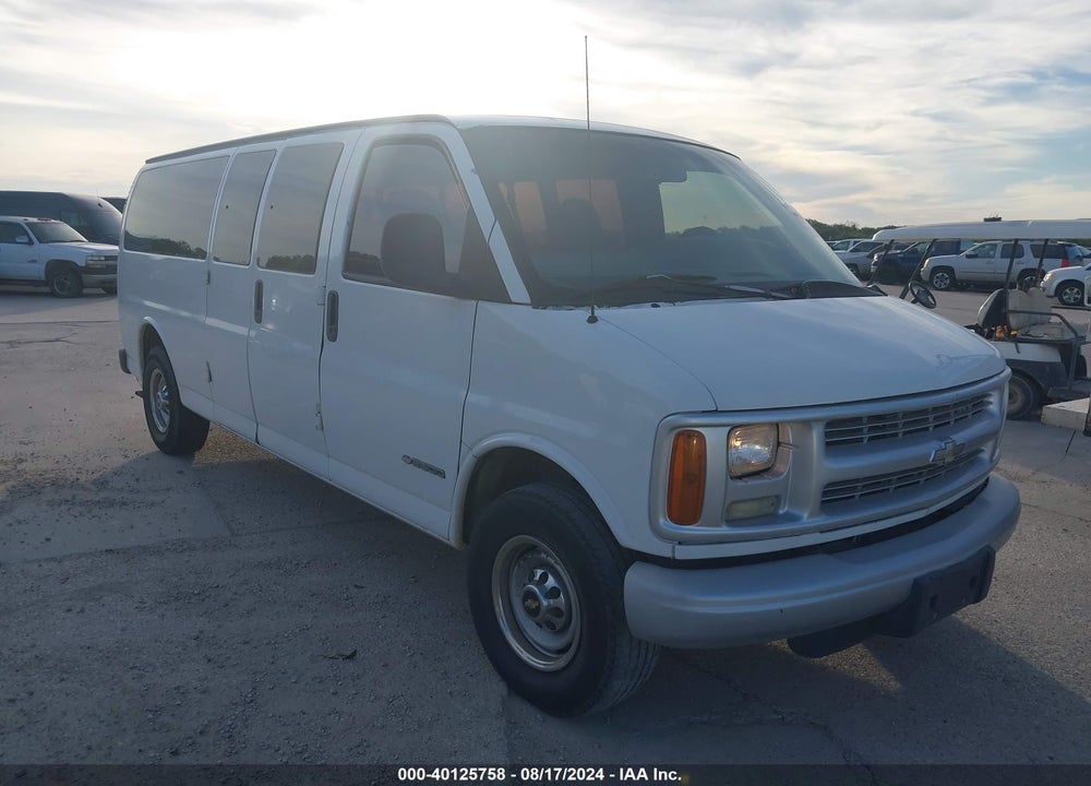 2001 CHEVROLET EXPRESS VIN: 1GAHG39G711175768