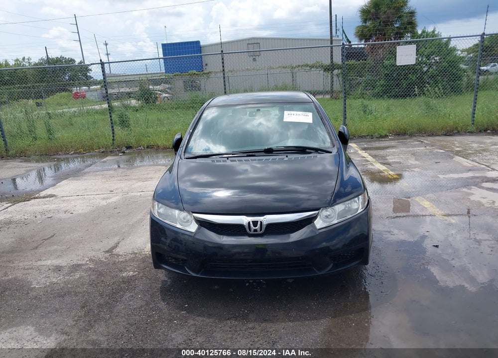 2010 HONDA CIVIC LX VIN: 19XFA1F5XAE086555