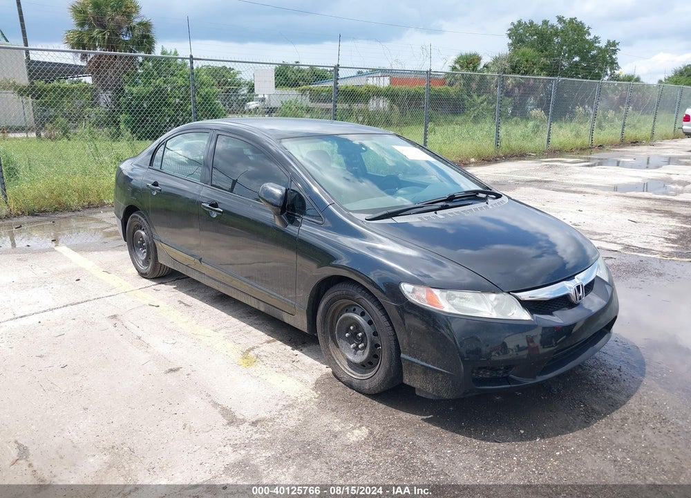 2010 HONDA CIVIC LX VIN: 19XFA1F5XAE086555