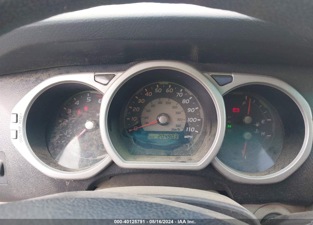 2004 TOYOTA 4RUNNER SR5 V6 VIN: JTEBU14R340050923