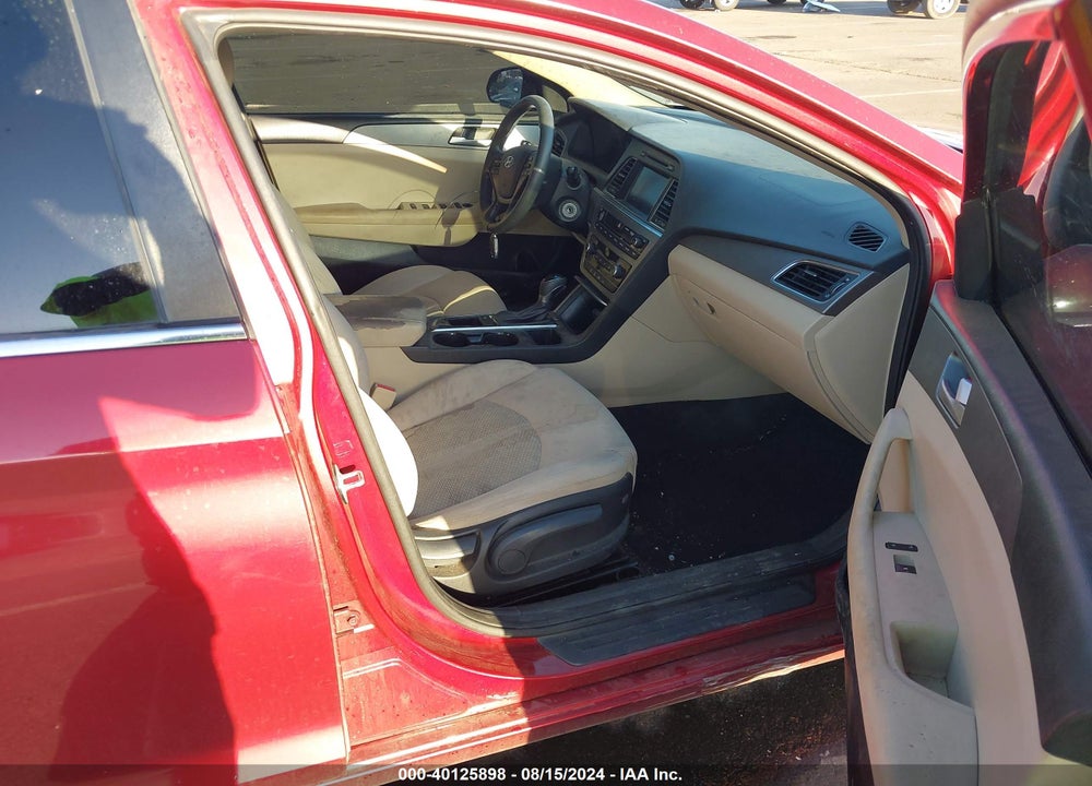 2016 HYUNDAI SONATA SE VIN: 5NPE24AF4GH391516