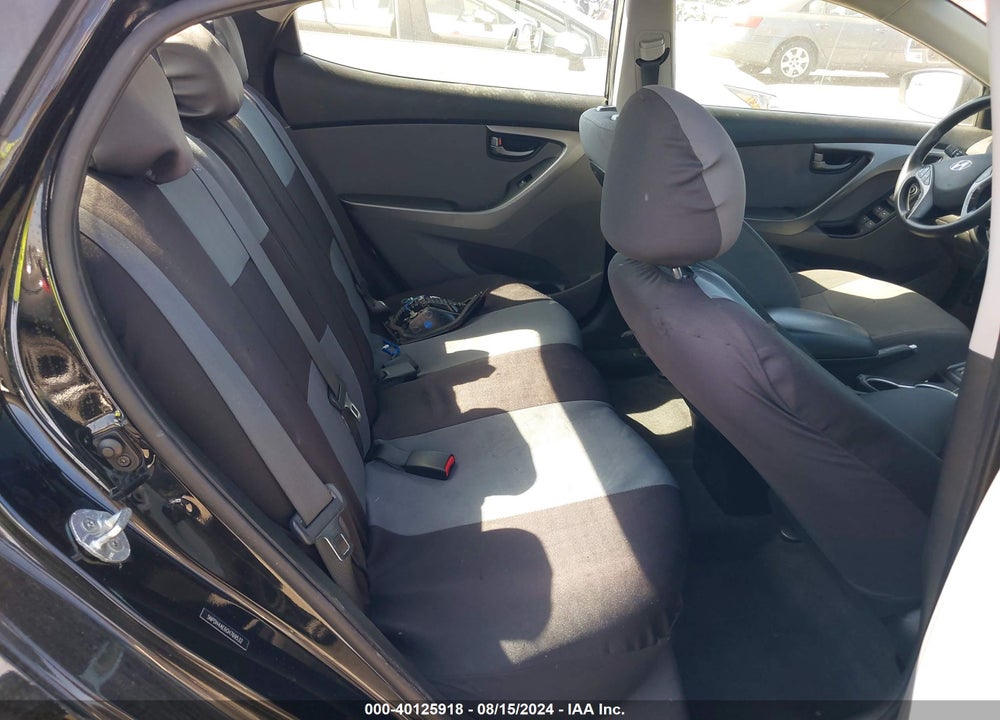 2016 HYUNDAI ELANTRA SE VIN: 5NPDH4AE6GH769532