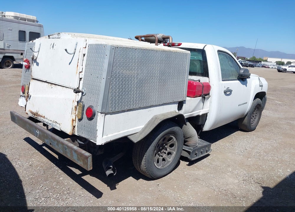 2011 CHEVROLET SILVERADO 1500 WORK TRUCK VIN: 1GCNCPEXXBZ466271