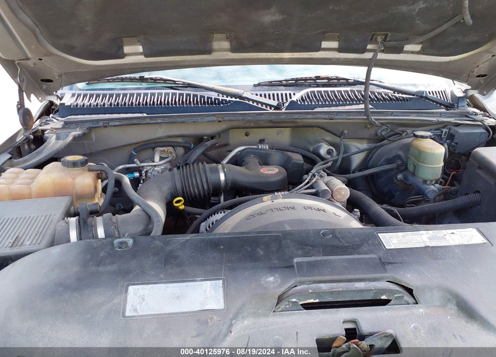 2000 CHEVROLET SILVERADO 1500 LS VIN: 1GCEC19W9YZ294404