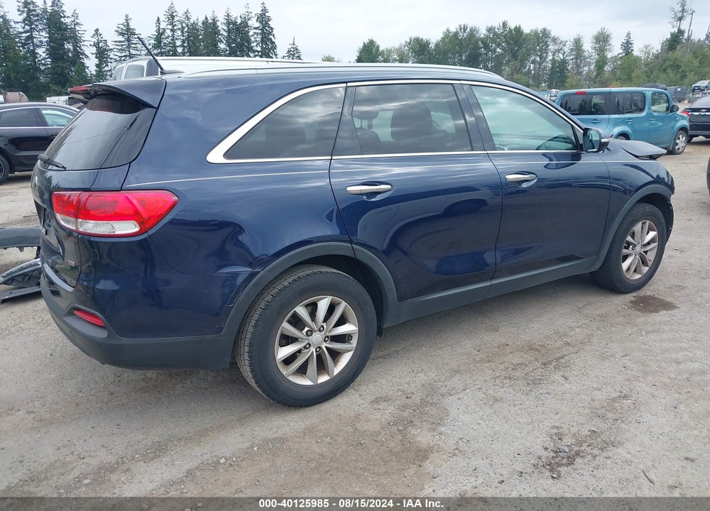 2016 KIA SORENTO 2.4L LX VIN: 5XYPG4A36GG083528