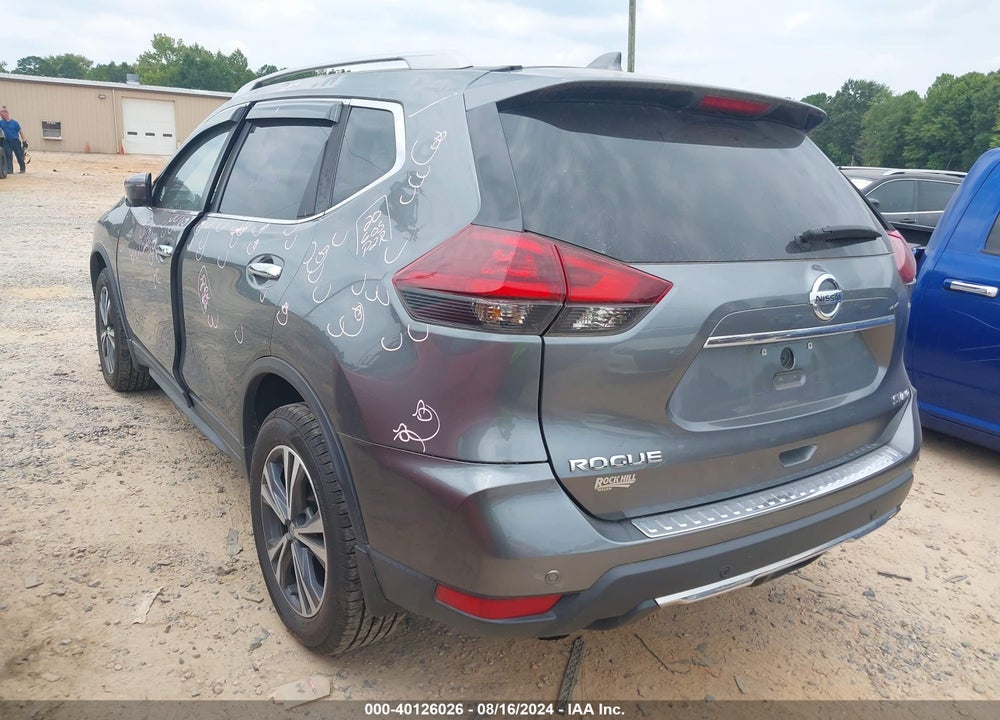 2019 NISSAN ROGUE SV VIN: 5N1AT2MV7KC820733