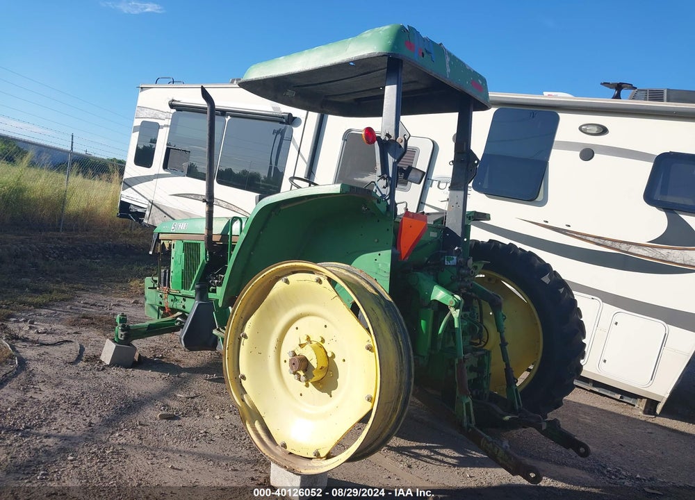 2001 JOHN DEERE 6210 VIN: CD4045T659273