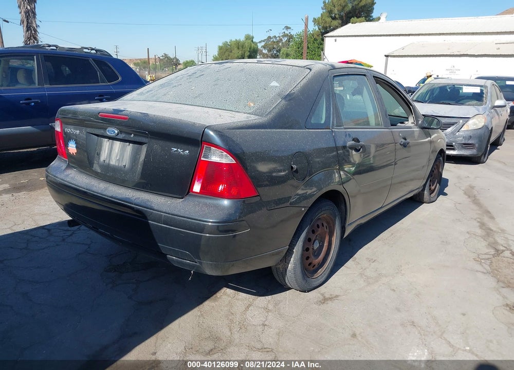 2005 FORD FOCUS ZX4 VIN: 1FAFP34N15W246725