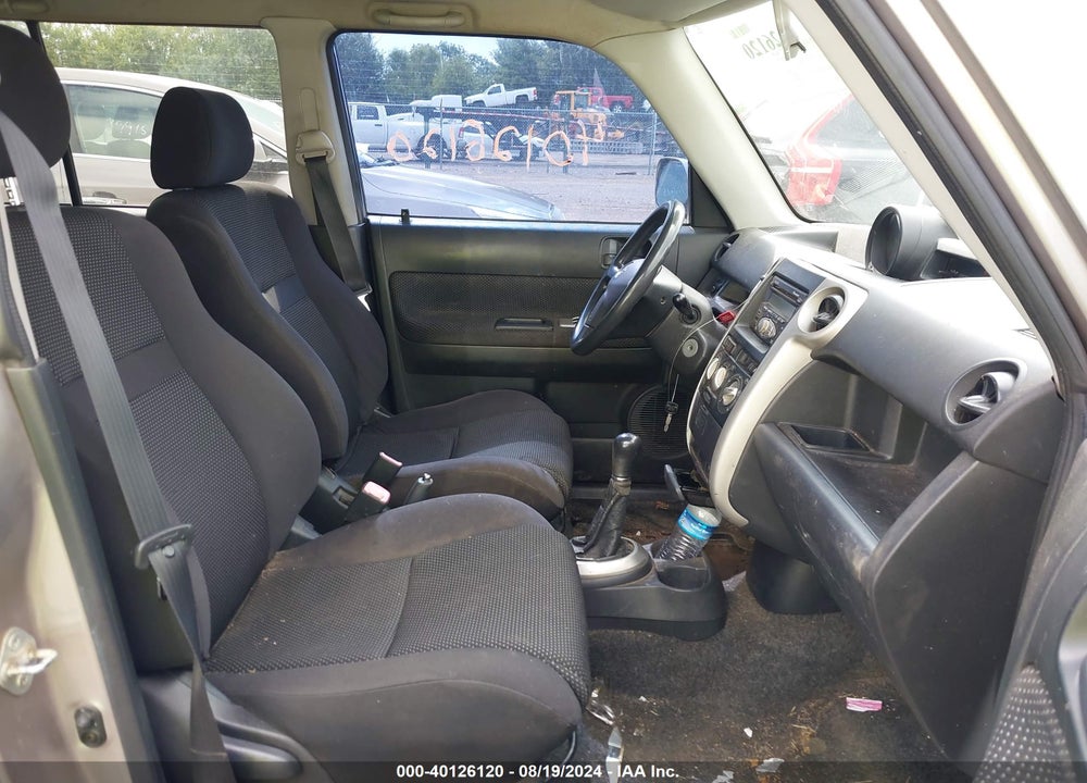2006 SCION XB VIN: JTLKT334364052759