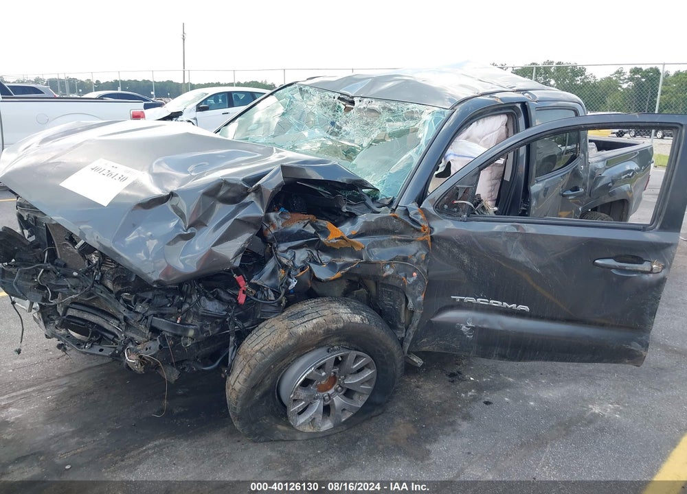 2019 TOYOTA TACOMA SR5 V6 VIN: 3TMAZ5CN5KM104675