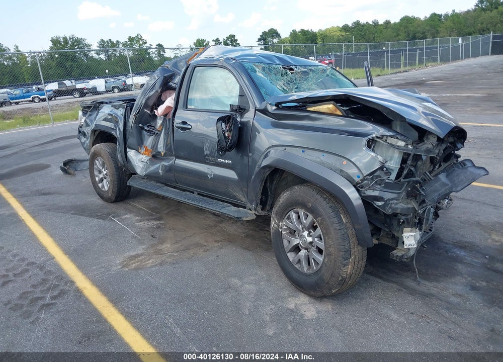 2019 TOYOTA TACOMA SR5 V6 VIN: 3TMAZ5CN5KM104675
