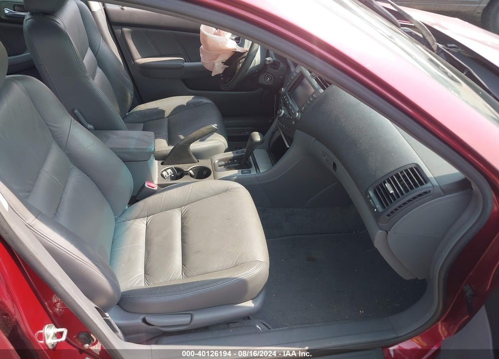 2004 HONDA ACCORD 2.4 EX VIN: 1HGCM56744A077068