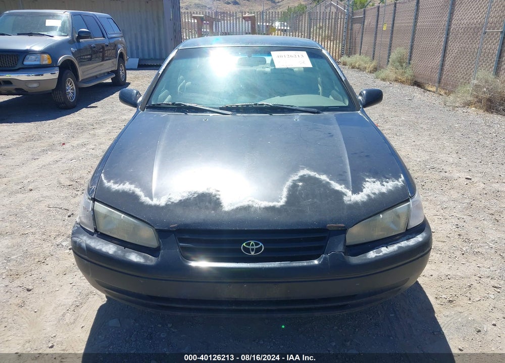 1997 TOYOTA CAMRY LE VIN: JT2BG22K6V0029128