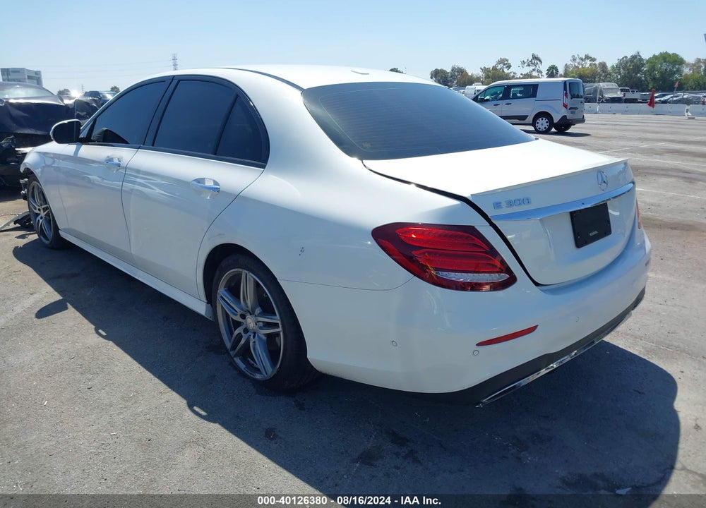 2017 MERCEDES-BENZ E 300 VIN: WDDZF4JBXHA216186