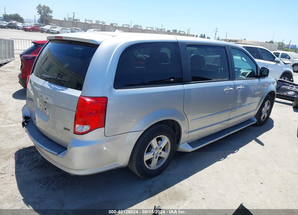 2011 DODGE GRAND CARAVAN VIN: 2D4RN3DG3BR657257