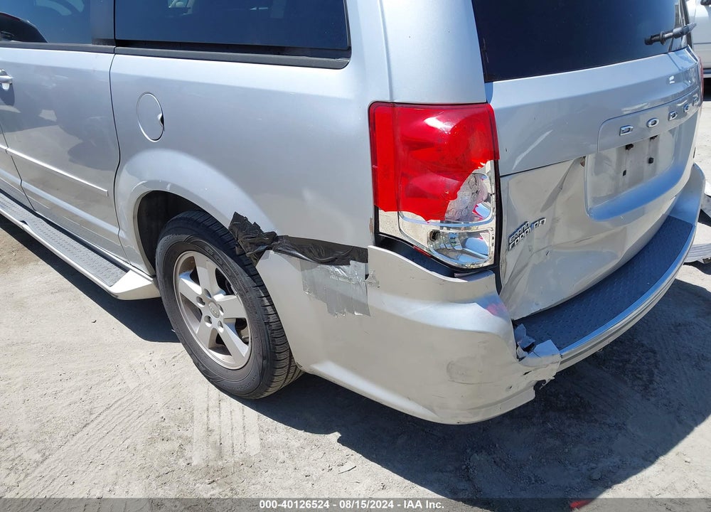 2011 DODGE GRAND CARAVAN VIN: 2D4RN3DG3BR657257