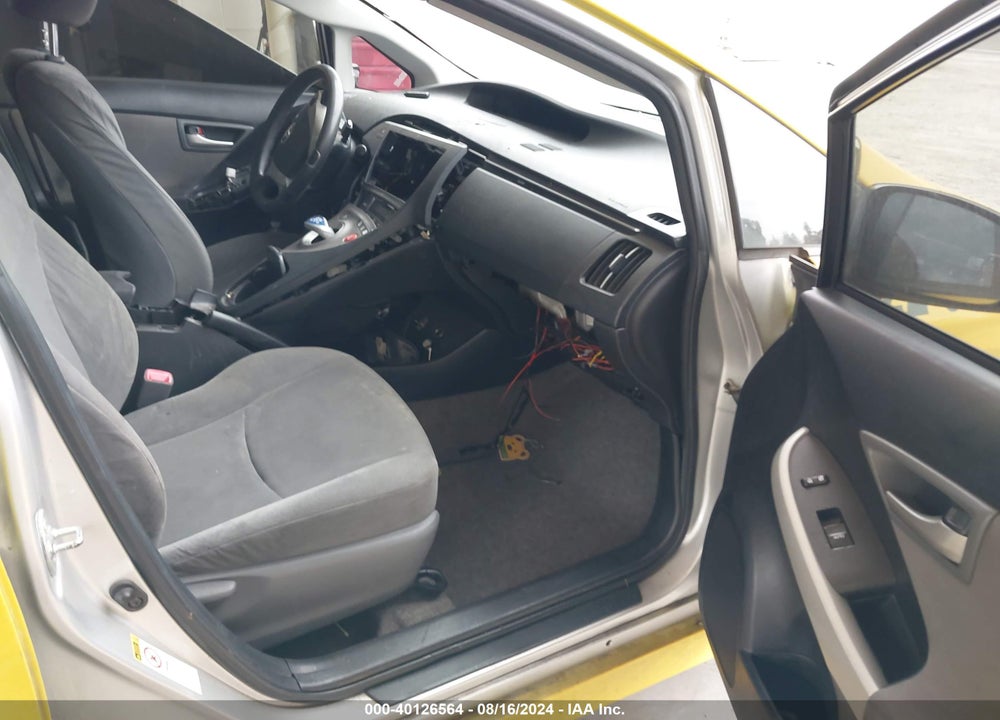 2012 TOYOTA PRIUS TWO VIN: JTDKN3DU8C1543653