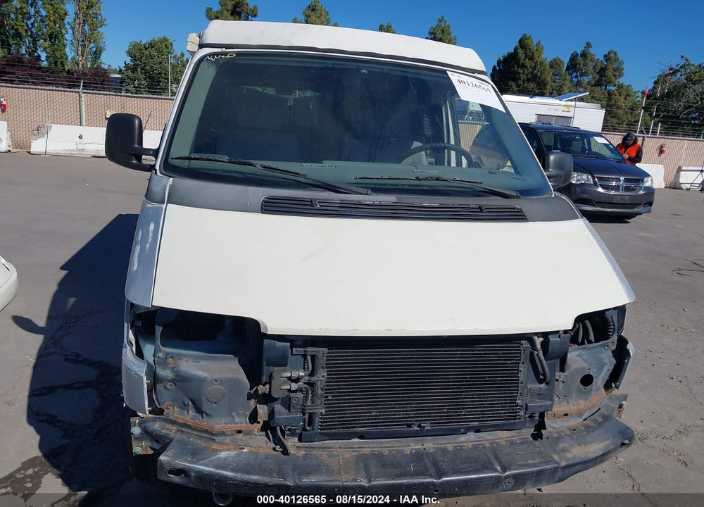 1995 VOLKSWAGEN EUROVAN CAMPER/TRANSPORTER VIN: WV2EE0700SH002317