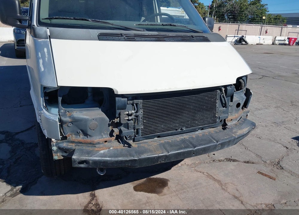 1995 VOLKSWAGEN EUROVAN CAMPER/TRANSPORTER VIN: WV2EE0700SH002317