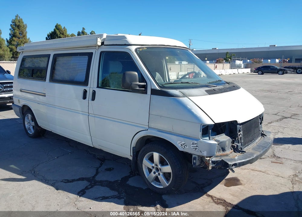 1995 VOLKSWAGEN EUROVAN CAMPER/TRANSPORTER VIN: WV2EE0700SH002317
