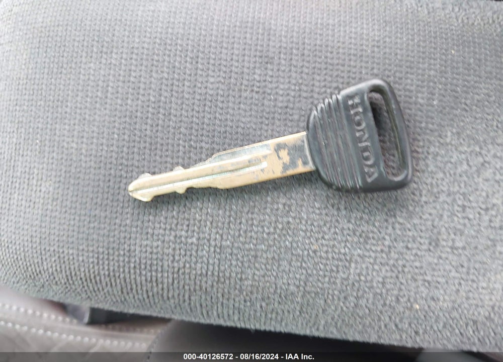 1997 HONDA CIVIC HX VIN: 1HGEJ7122VL040857