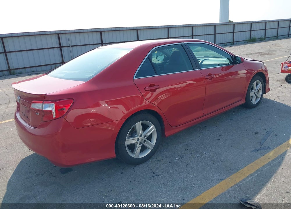 2013 TOYOTA CAMRY SE VIN: 4T1BF1FK6DU659071
