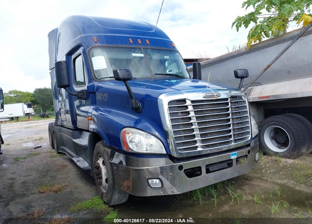 2016 FREIGHTLINER CASCADIA 125 VIN: 3AKJGLDR9GSGX3517