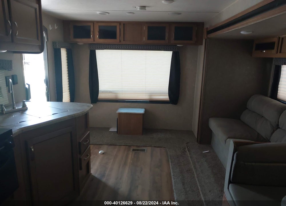 2018 COACHMEN CATALINA VIN: 5ZT2CAPB1JU030453