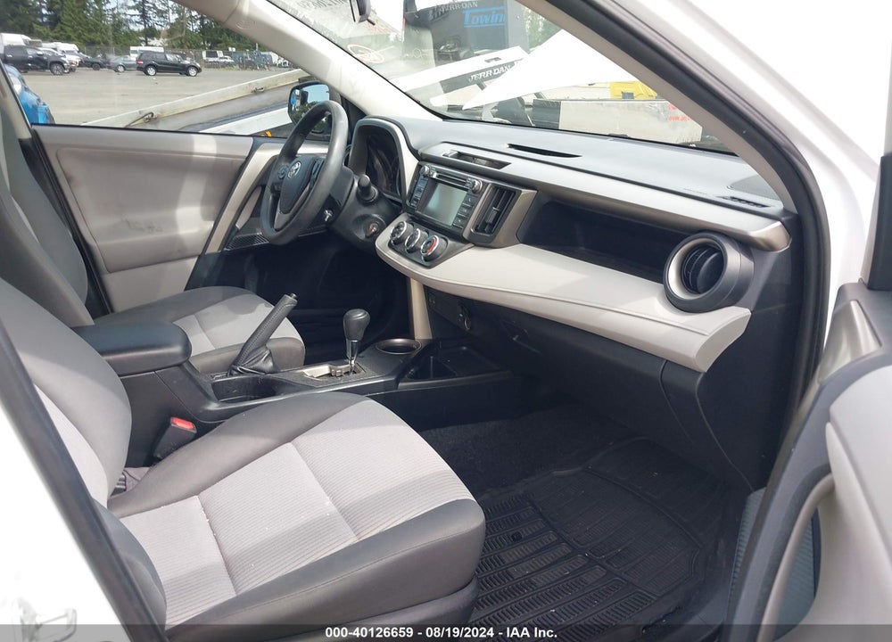 2013 TOYOTA RAV4 LE VIN: 2T3BFREV8DW037072