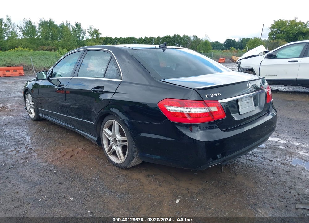 2011 MERCEDES-BENZ E 350 4MATIC VIN: WDDHF8HB4BA347579