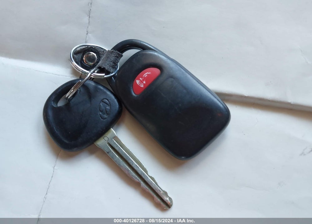 2010 HYUNDAI ELANTRA GLS VIN: KMHDU4AD6AU062135
