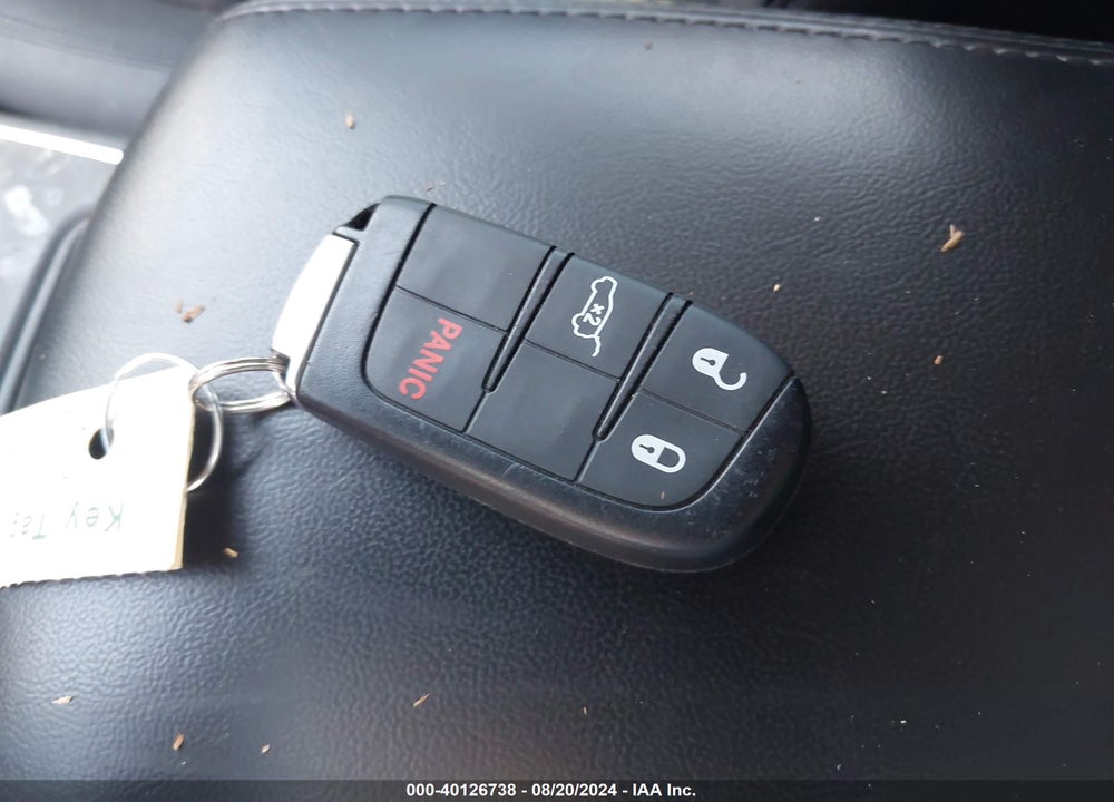 2019 DODGE DURANGO SXT AWD VIN: 1C4RDJAG7KC605888