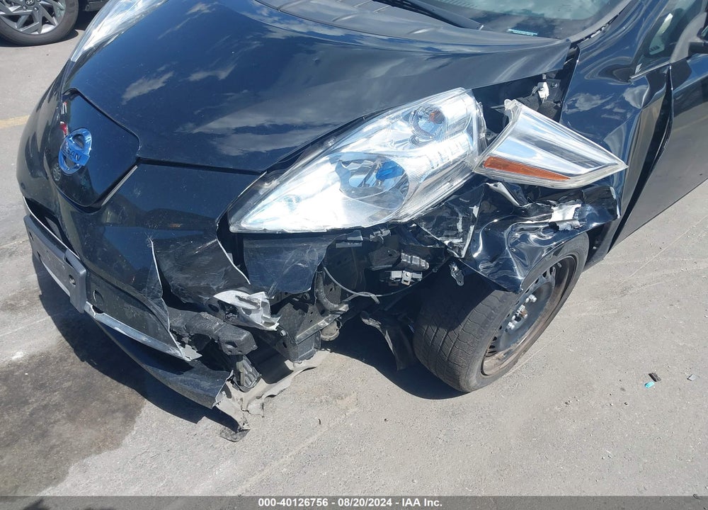 2013 NISSAN LEAF S VIN: 1N4AZ0CP8DC400126