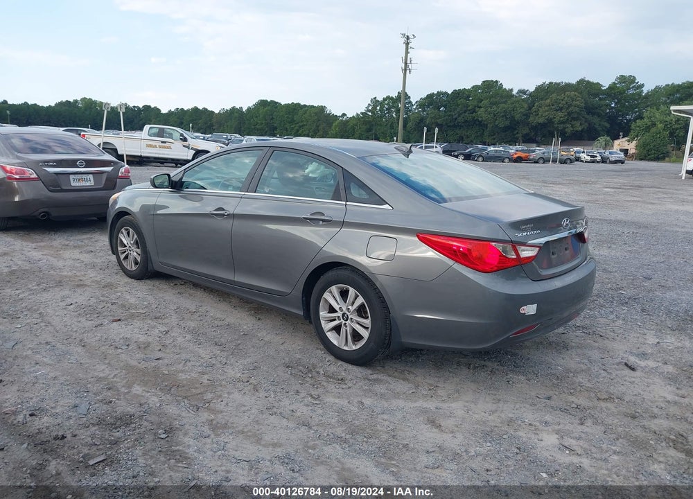 2013 HYUNDAI SONATA GLS VIN: 5NPEB4AC5DH622053