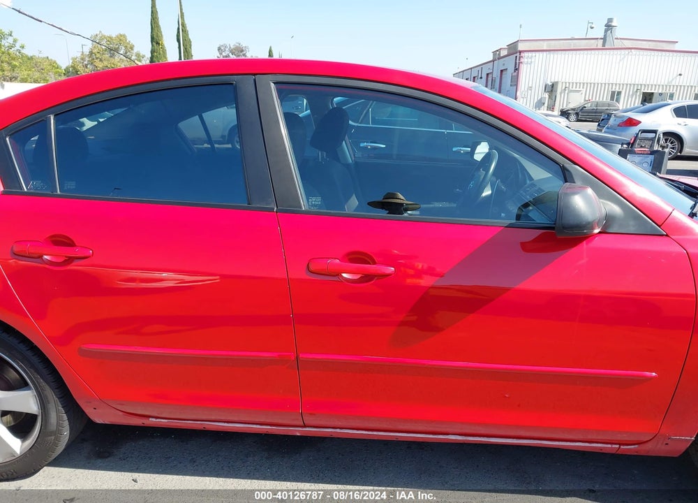 2004 MAZDA 3 S VIN: JM1BK123941133128