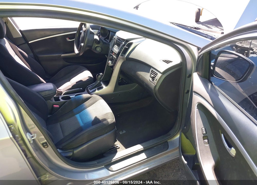 2016 HYUNDAI ELANTRA GT VIN: KMHD35LH2GU255559