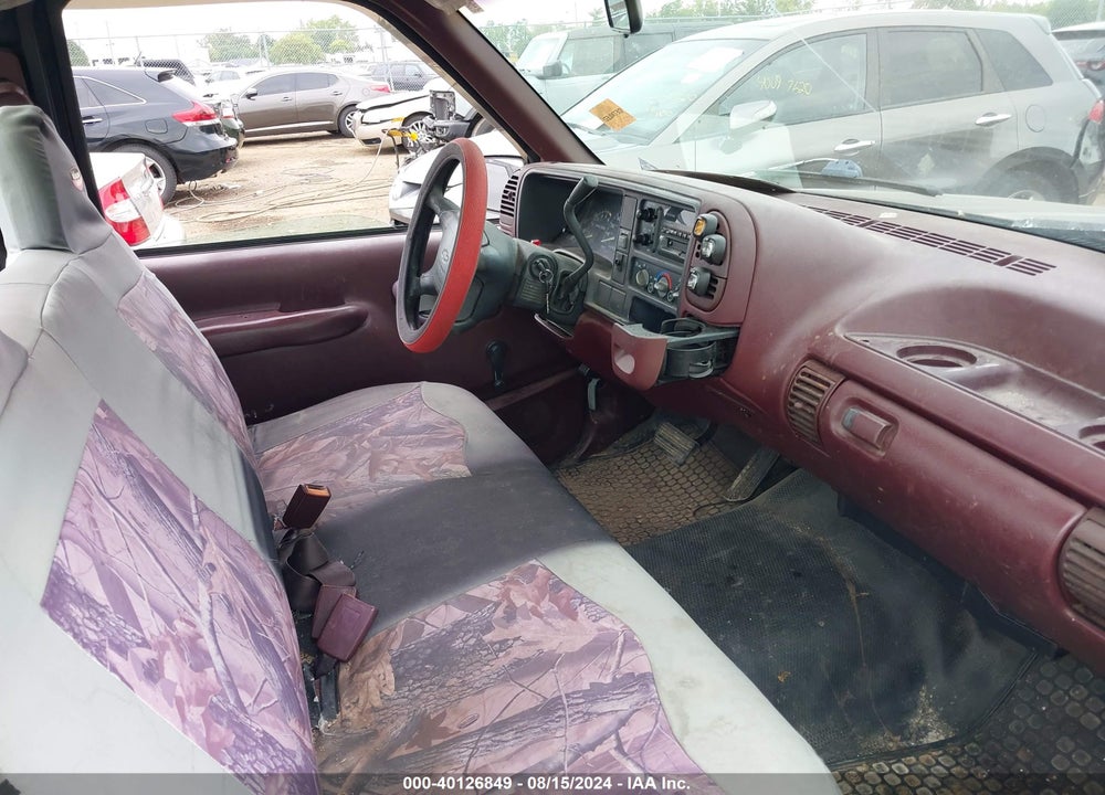 1996 CHEVROLET GMT-400 C1500 VIN: 1GCEC14W8TZ150942