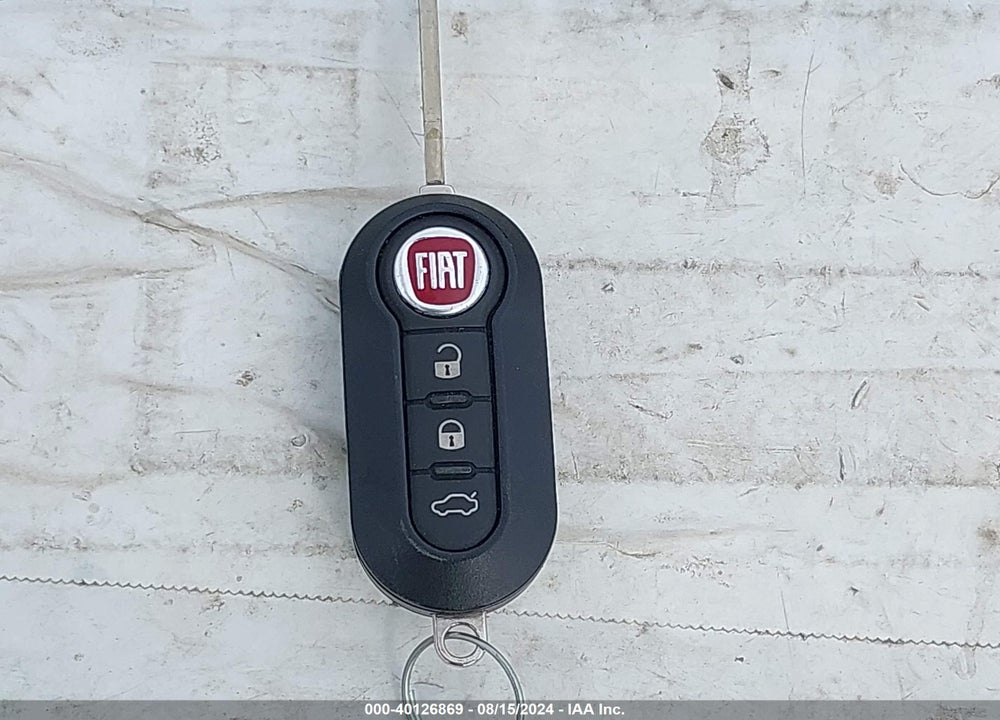 2017 FIAT 500L POP VIN: ZFBCFAAH4HZ038573