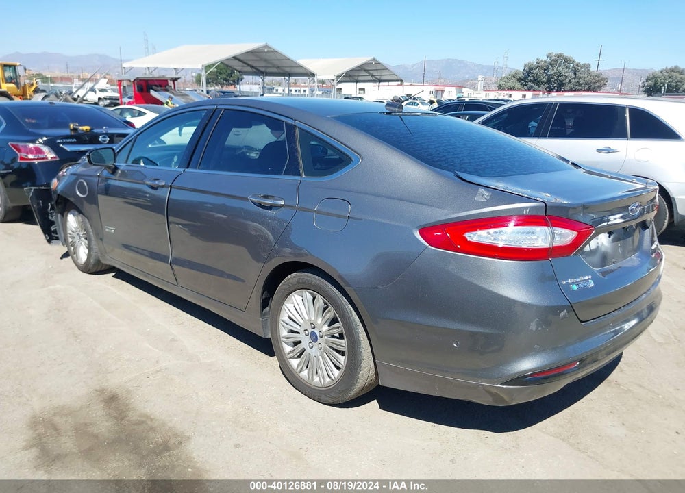 2014 FORD FUSION ENERGI TITANIUM VIN: 3FA6P0SU5ER185990