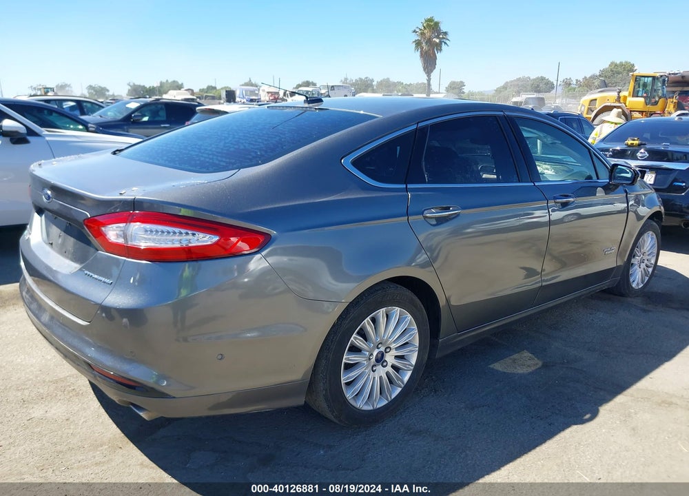 2014 FORD FUSION ENERGI TITANIUM VIN: 3FA6P0SU5ER185990