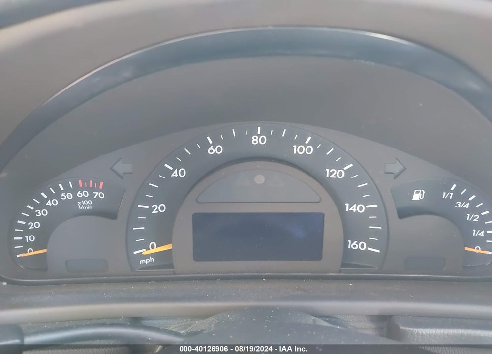 2002 MERCEDES-BENZ C 240 VIN: WDBRF61J52F135831