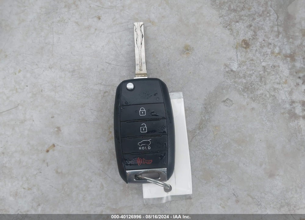 2016 KIA SOUL VIN: KNDJN2A22G7351205